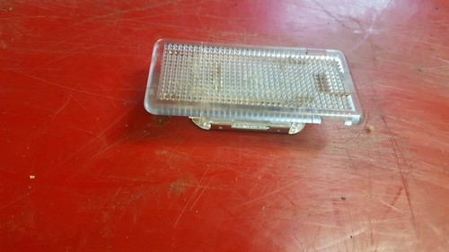 BMW E46 Innenraumleuchte Innenleuchte Innenbeleuchtung 8 360 588