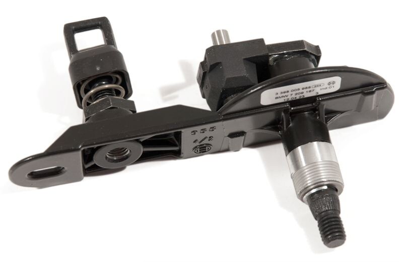 Genuine BMW E61 E91 WIPER SHAFT PIVOT Touring Rear Window Wiper 