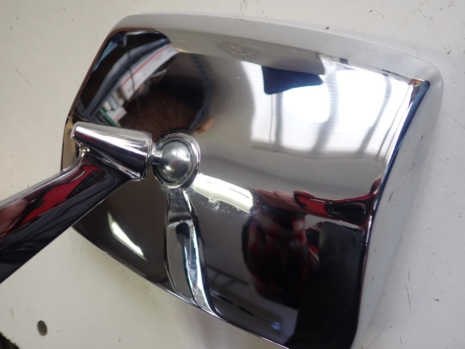 Hermoso espejo retrovisor Ford Bronco 1968-1979 camioneta pickup NOS 1968-1979 Foto 2 de 4