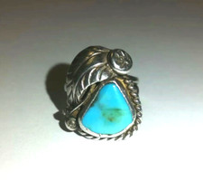 Vintage Sterling Silver Green Turquoise Ring Size 5 Rustic Navajo Leaf Design