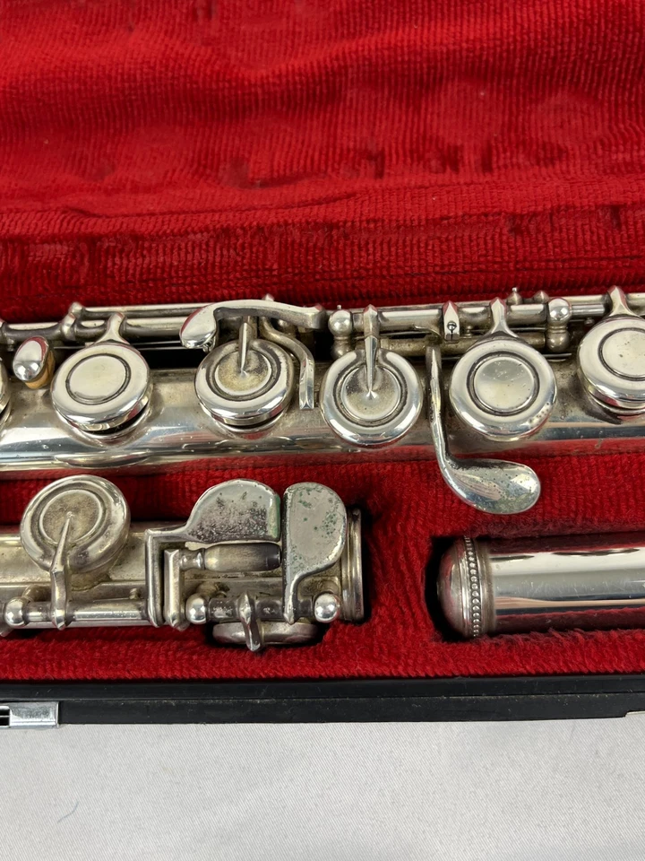 Профессиональная модель флейты YAMAHA YFL-451 серебристая с чехлом - Изображение 3 из 4