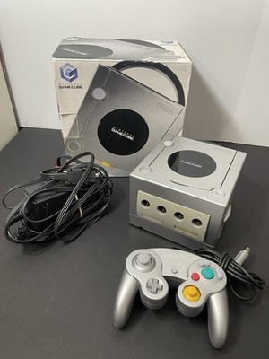 Nintendo GameCube Platinum Console Bundle with Original Box