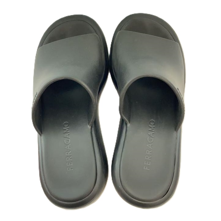 Salvatore Ferragamo Logoed Slide Sandals in Black [Size7/VG