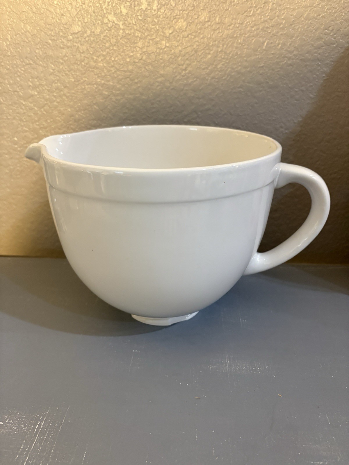 5-Quart White Ceramic Locking Mixing Bowl – Fits Tilt-Head KitchenAid Mixer