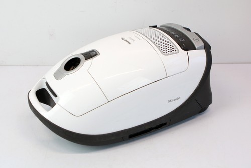 Miele Staubsauger S 8340 PowerLine – Typ HS15 – technisch ok - Leistung: 890 W