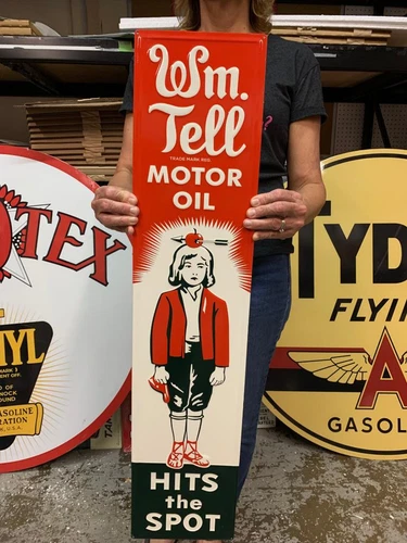 Antique Vintage Old Style Metal Sign Wm Tell Motor Oil Made in USA