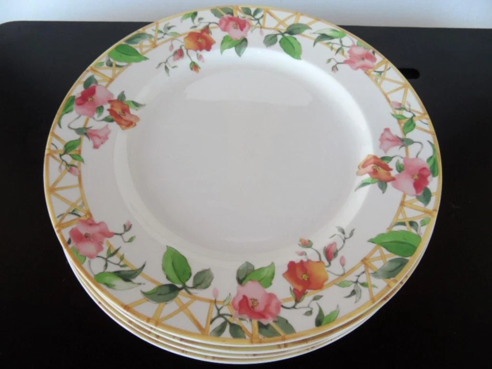 Vintage set x 4 Mikasa Japan Maxima Parisian Trellis Dinner Plates - image 2 of 3
