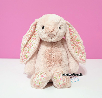 Medium Blossom Blush Bunny うさぎM Blossom Blush Bunny - Official