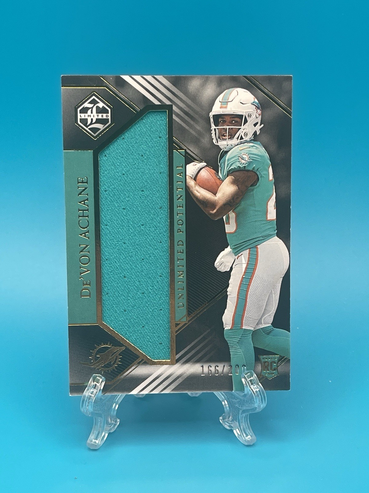 De'Von Achane Panini Limited Unlimited Potential Relics #LPDA Base