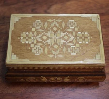 Vintage Wooden Straw Inlay Marquetry Jewelry Trinket Box Lined