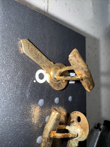 Gemelos llave Yale vintage años 50 - Imagen 5 de 7