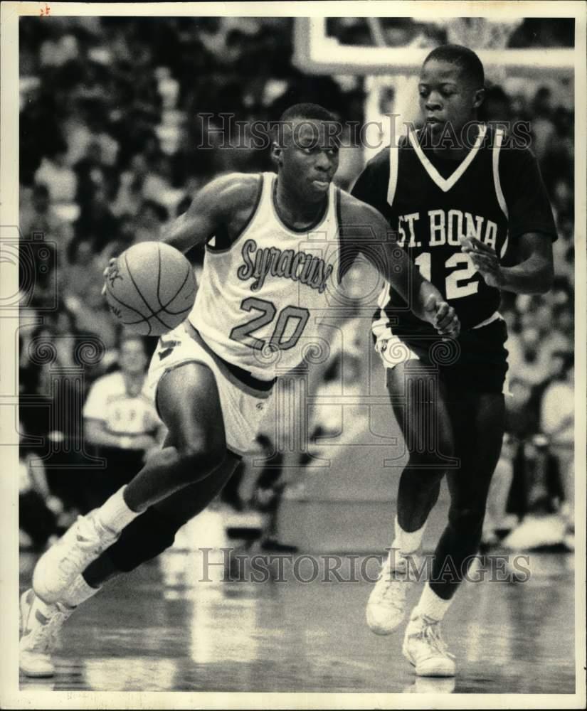 Press Photo Syracuse and Bonaventure play men's college basketball