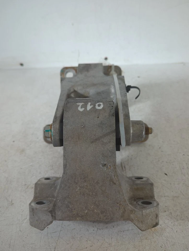 Mg Mg 5 exclusivo 2020-2023 0 montaje de motor (inferior) 10758188 O12 Foto 4 de 4