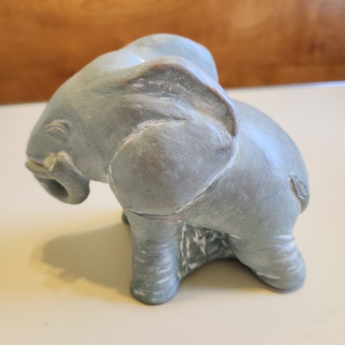 Figurine béton éléphant rose gris Isabel Bloom sculpture vintage signée 5 1/4" - Photo 3/10
