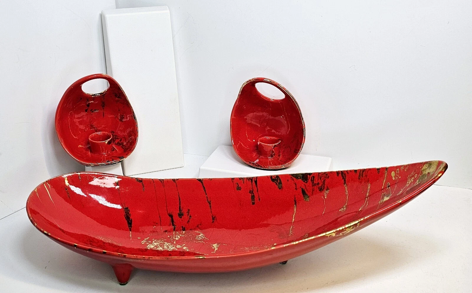 Vintage Red & Gold Accents Decorative Set [Stamped]Centerpiece - Candlesticks