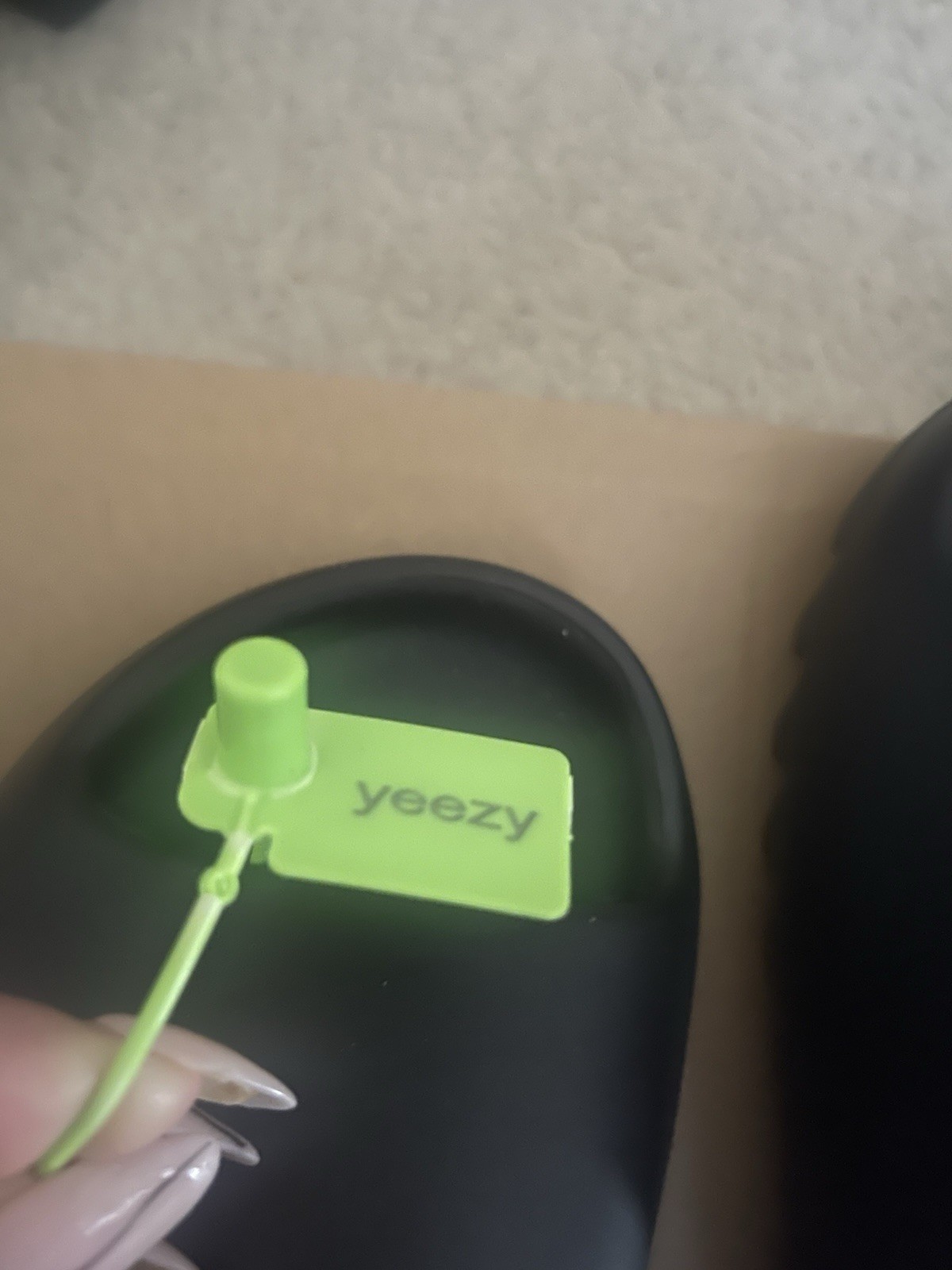 adidas Yeezy Slide Black Men's Comfort Slip On Sandals Rubber Upper thumbnail 3