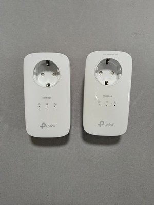 TP-Link TL-PA8030P KIT AV1300 Powerline 1300Mbit s MU-MIMO 3 Gigabit Ports integ