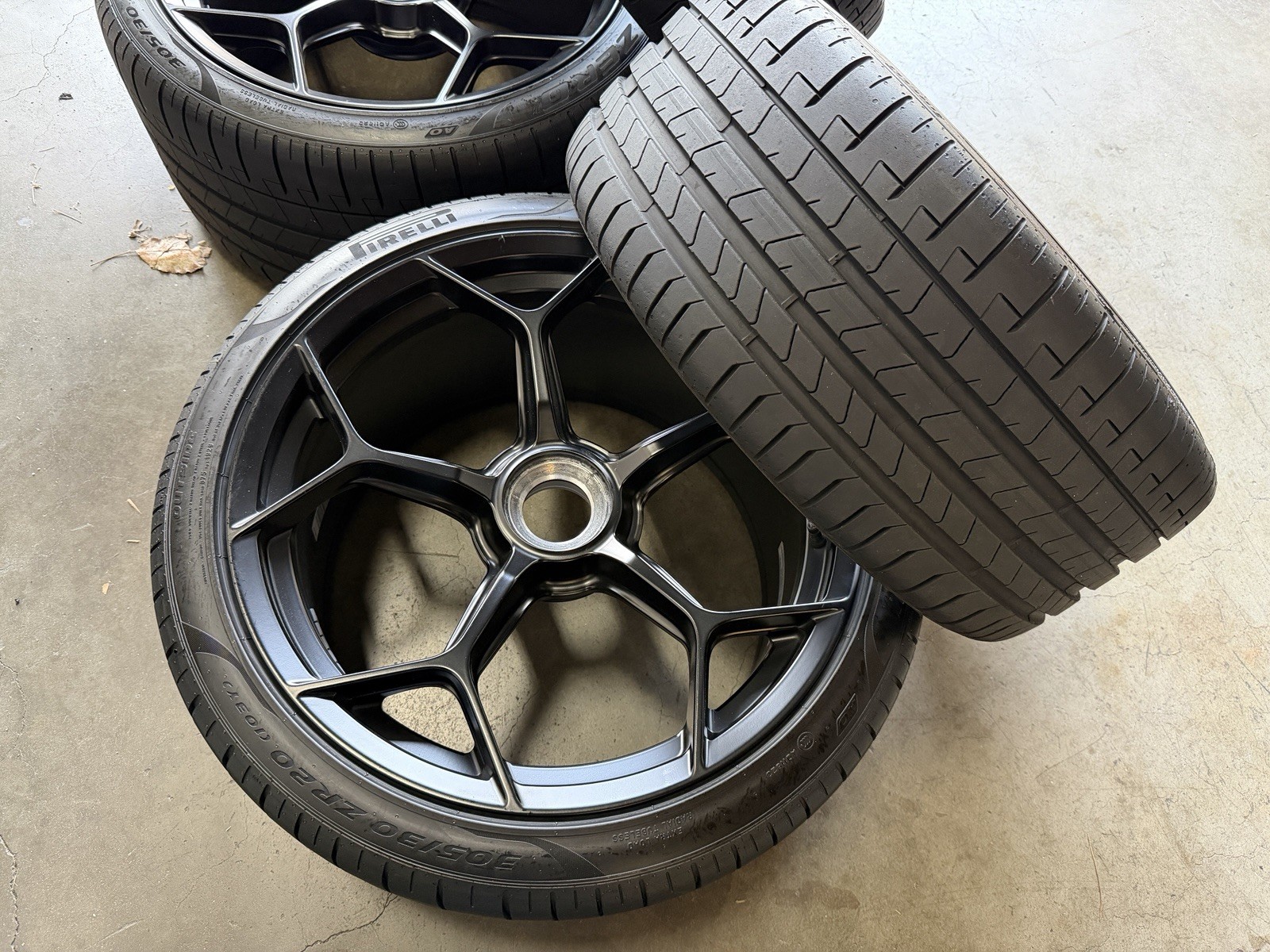 Lamborghini Huracan Performante Rims and Tires