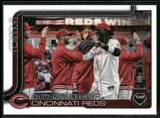 2025 Topps #99 Cincinnati Reds Cincinnati Reds