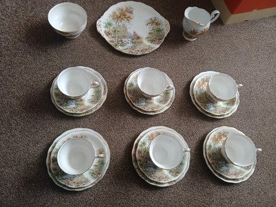 Royal Standard The Old Mill Stream 21 teiliges Bone China Teeservice England Vintage
