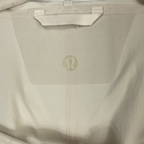 Lululemon Mens Stretch Hooded Cargo Jacket Water/Wind Resistant Sz Large Beige - Picture 9 of 15
