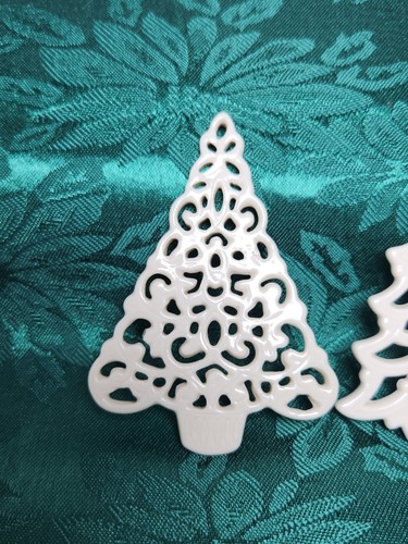 Lot of 2 LENOX Charms Pierced Christmas Tree Ornaments Lattice Look Porcelain - Picture 2 of 8