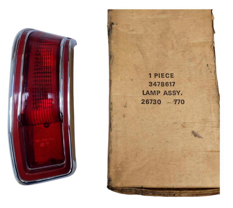 1971-1972 Plymouth Valiant 4 Door Left Side Tail Light lamp