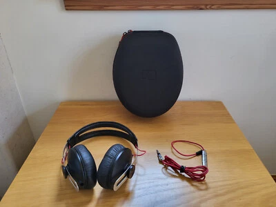 Sennheiser MOMENTUM 1.0 Wired Over Ear Headphones -What HiFi 2013 Award Winner