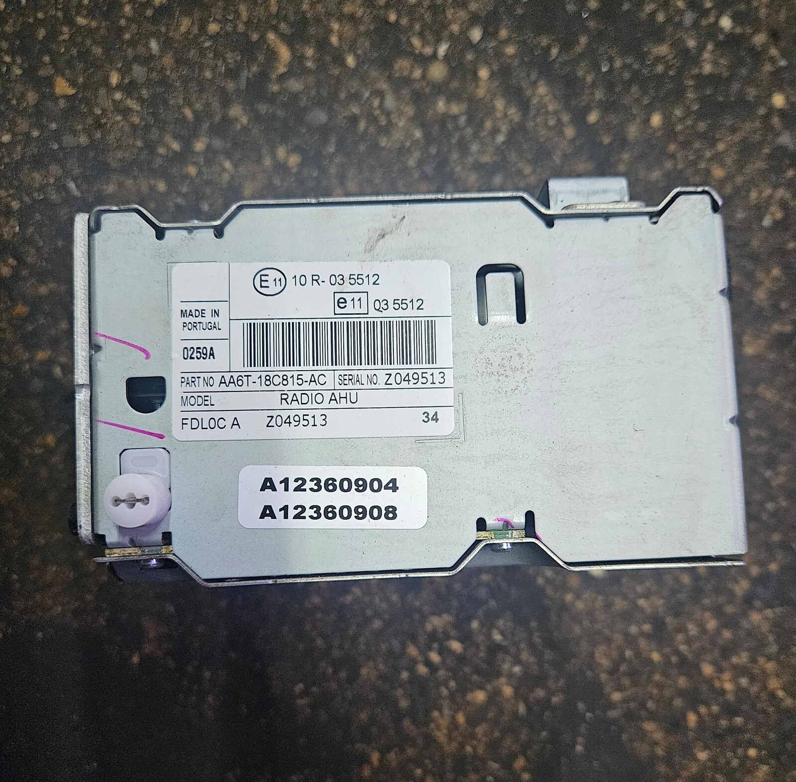 Picture 1 of 4