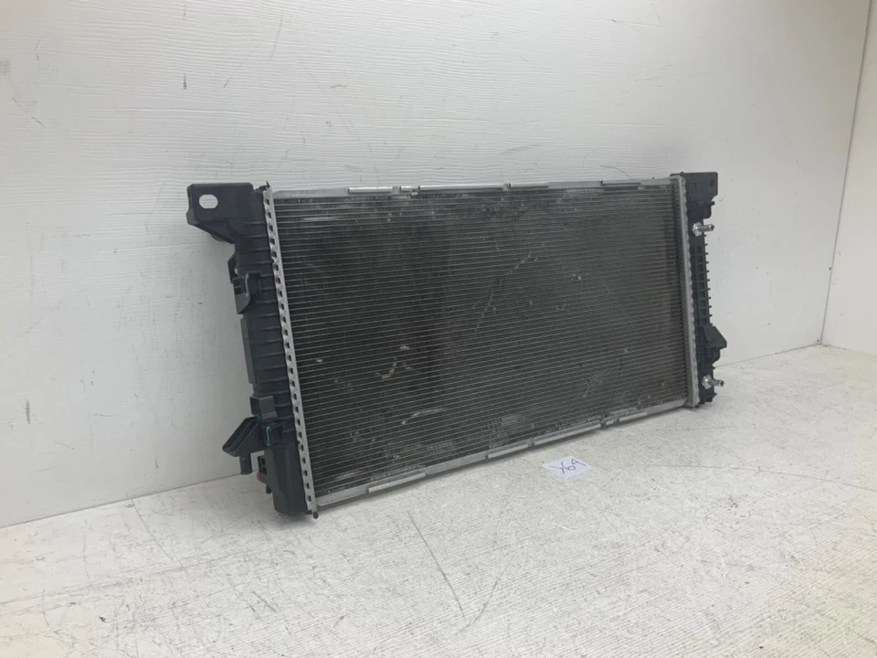 2015 2016 2017 FORD EXPEDITION ENGINE FRONT COOLING RADIATOR OEM 15 16 17 - Imagem 2 de 4