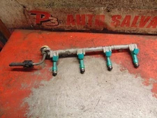 05 06 04 Toyota Camry oem 2.4 fuel injector rail assembly 23250-0h030