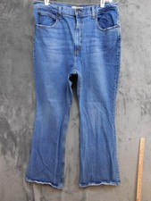Levi's Premium 70s High Flare Jeans Women Sz W34 L32 Blue Denim High Rise