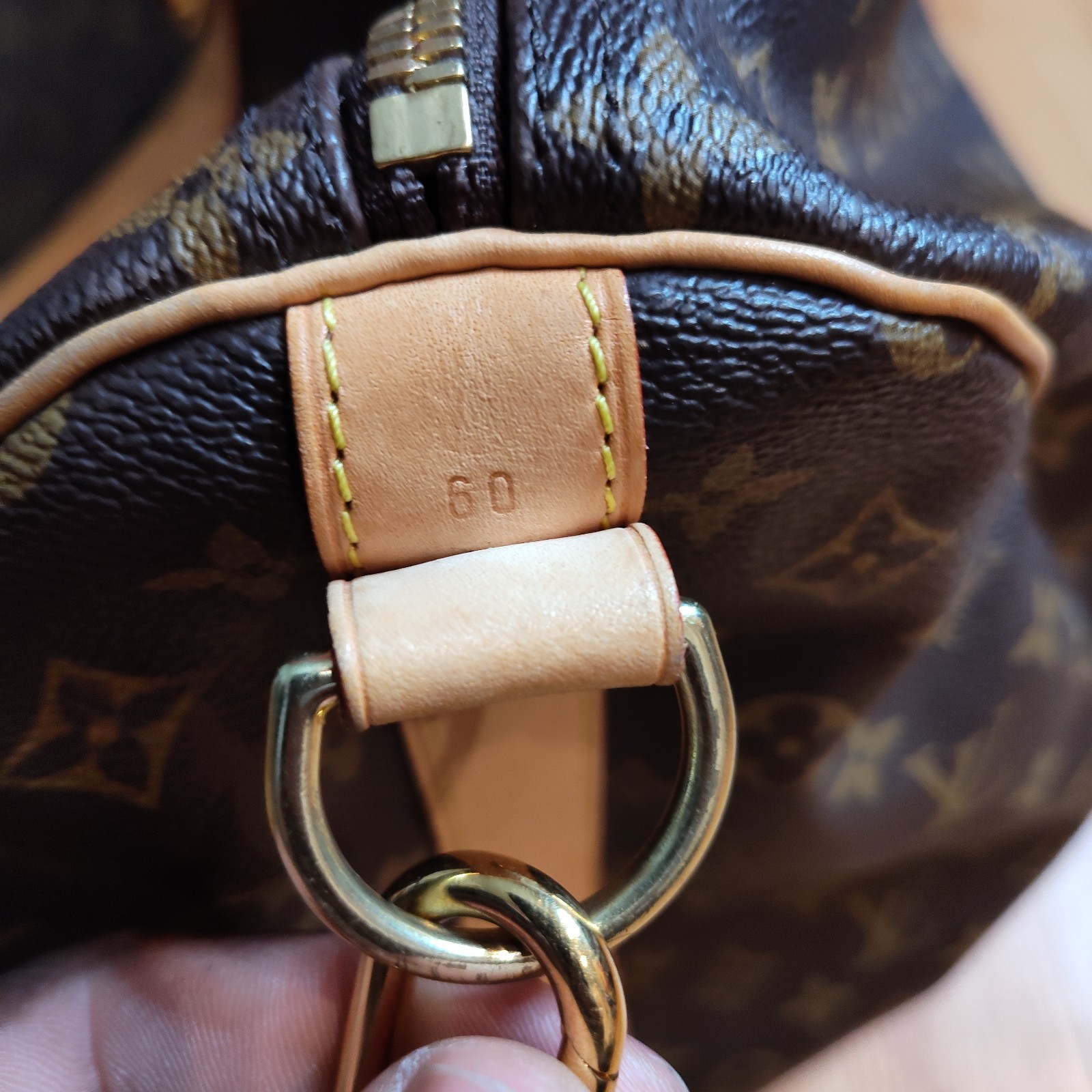 Louis Vuitton Keepall Bandouliere 60 Monogram Travelbag Duffle Bag with padlock thumbnail 6