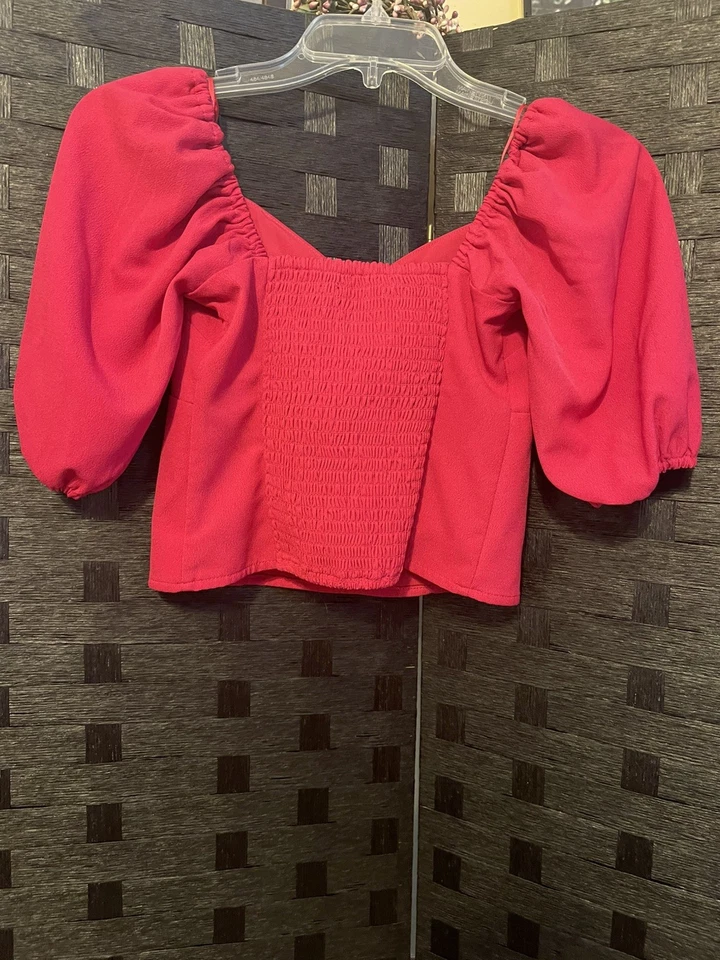 Blusa Campesina Abercrombie & Fitch Rosa Cuello en V Manga Abullonada Prendas para el torso Talla XSmall Foto 2 de 4