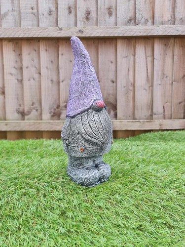 Gonk / Gnome Reconstituted Stone Garden Ornament- Purple-Free UK P&P - Picture 2 of 2