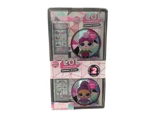 LOL Surprise Hangout Spaces Surprise Dolls 2Pk w/Furniture Cozy Babe Bling Queen