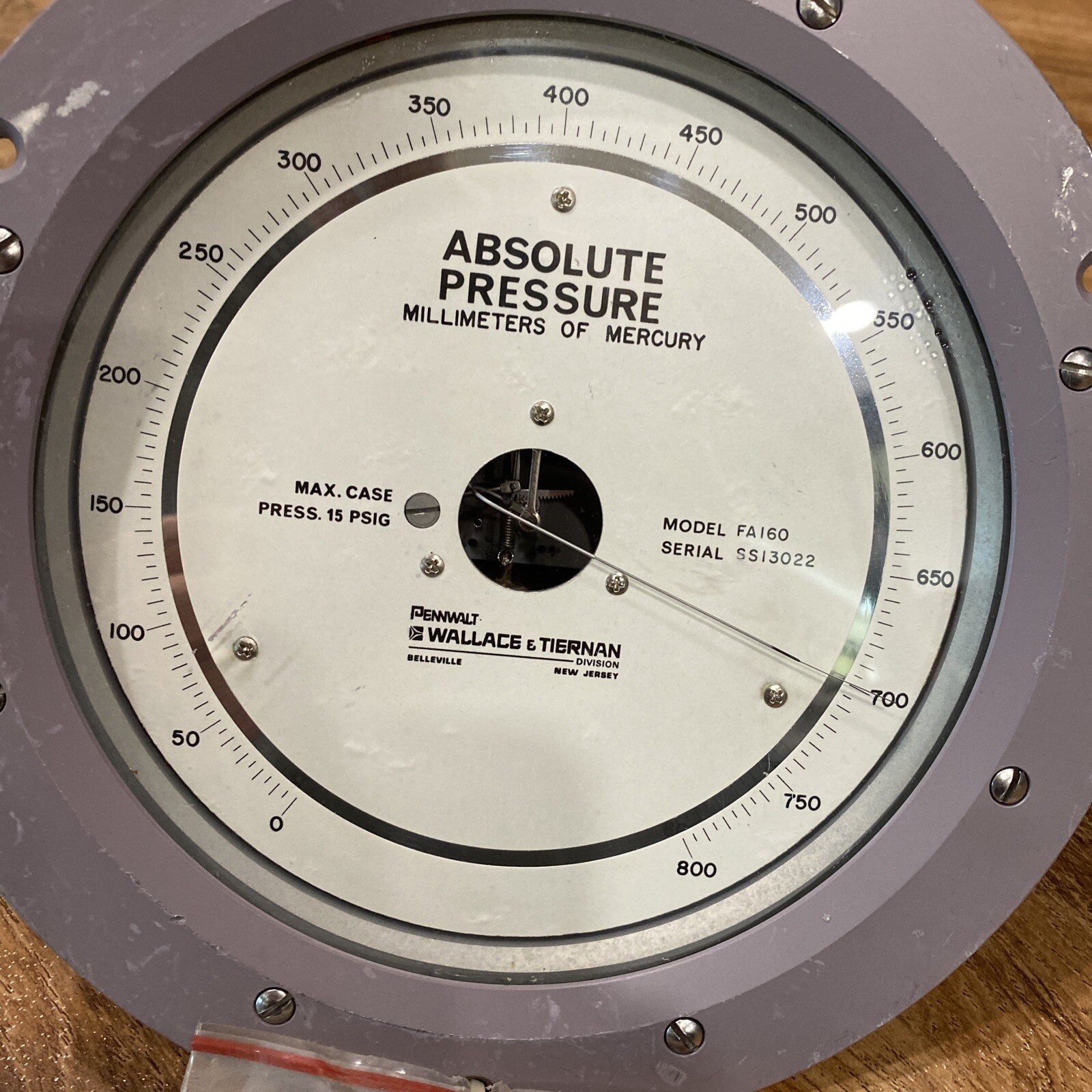 Wallace & Tiernan Model FA160 Absolute Pressure Gauge Meter 0-800 MM