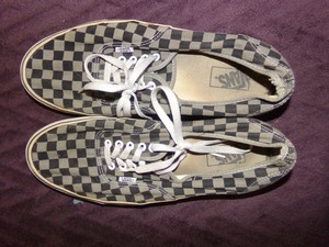 vans checkerboard tie