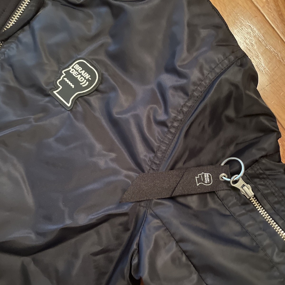 s-l1200.jpg s-l1200.jpg