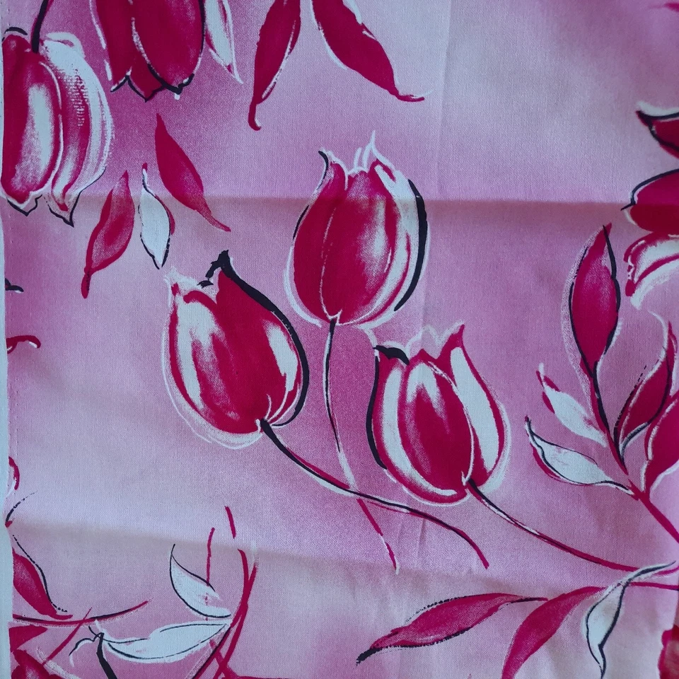 VTG Quilting Joann Fabric 44" X 19" Sewing Floral Print Cotton Pink Large Scale - Image 2 of 4