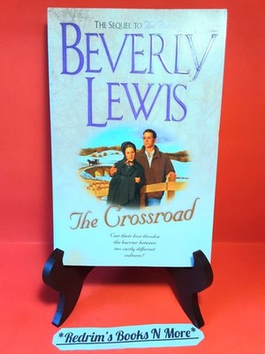*The Crossroad* Beverly Lewis Softcover PB VERY GOOD Amish Romance