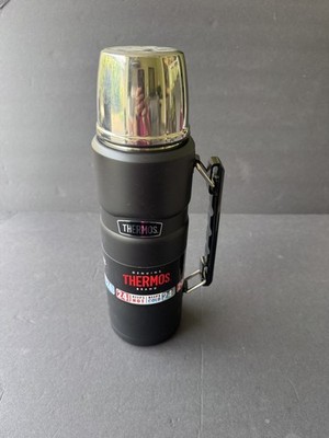 Thermos Stainless 40 oz Vacuum Insulated Stainless Steel Beverage Bottle Black
