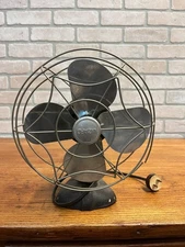 Vintage WIZARD Single Speed Model 1100J Tabletop Fan Metal Tested Runs 10"