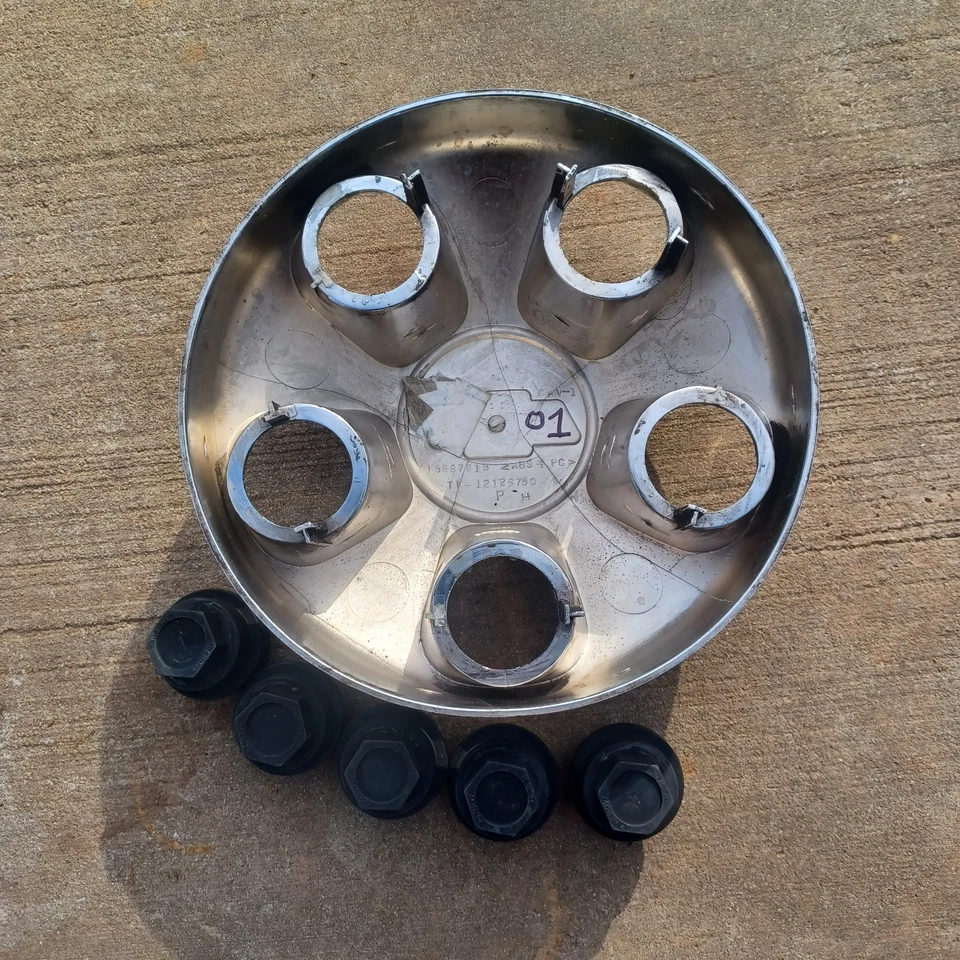 Центральный колпак Chevrolet Astro Van, хром, 1996-2002 деталь No 15697613 01 - Изображение 3 из 3