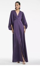 Sachin & Babi NWT Jenny Gown V-Neck Long Sleeve in Purple Size 6 MSRP $795