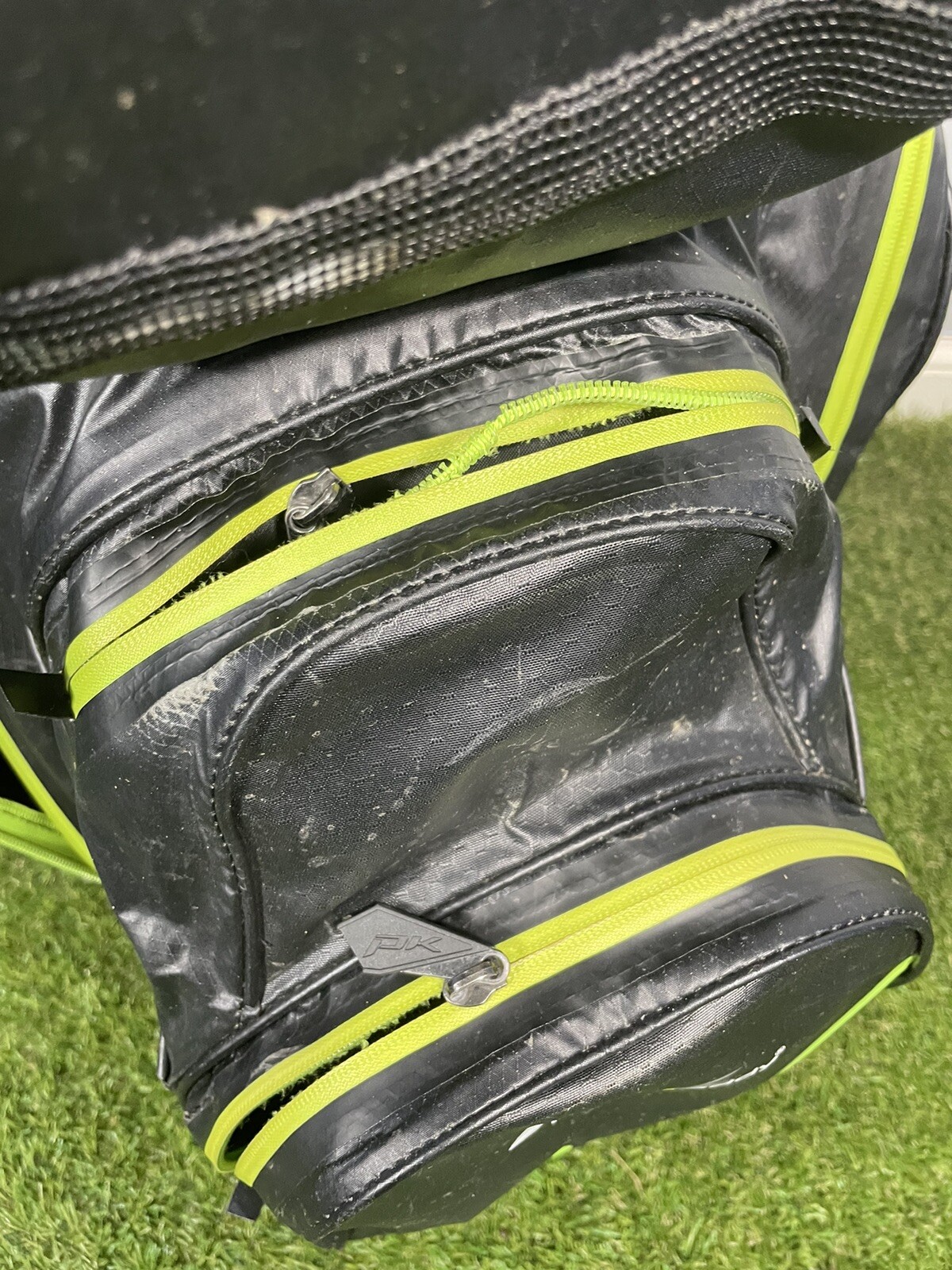 Powakaddy Dri Tech Cart Bag / 2 Zips Not Working / No Rainhood / Black