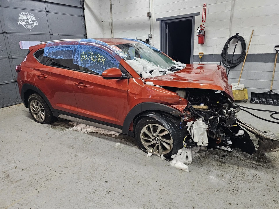 Used Brake Master Cylinder fits: 2017 Hyundai Tucson gasoline Grade A - Image 4 of 4