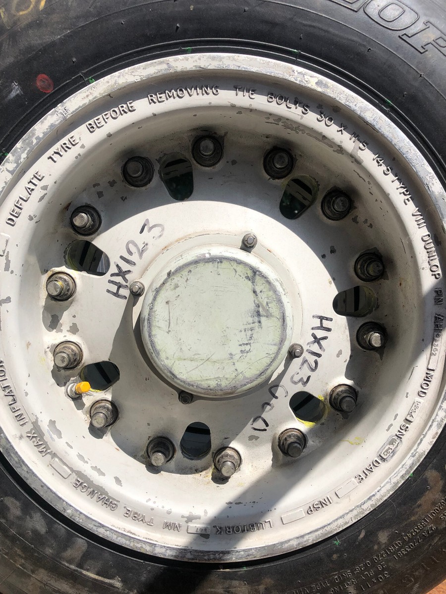 Aircraft Tornado Main Wheel Hub & Tyre AH53362 & DR17630T 1630-99  