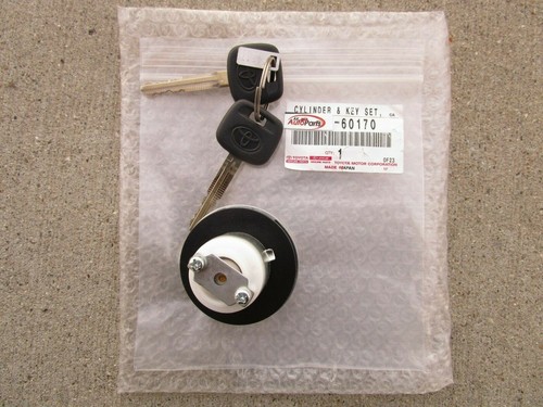 FITS: 10 - 16 TOYOTA LAND CRUISER HZJ78 HZJ79 DIESEL FUEL TANK LOCKING CAP NEW - Picture 2 of 5