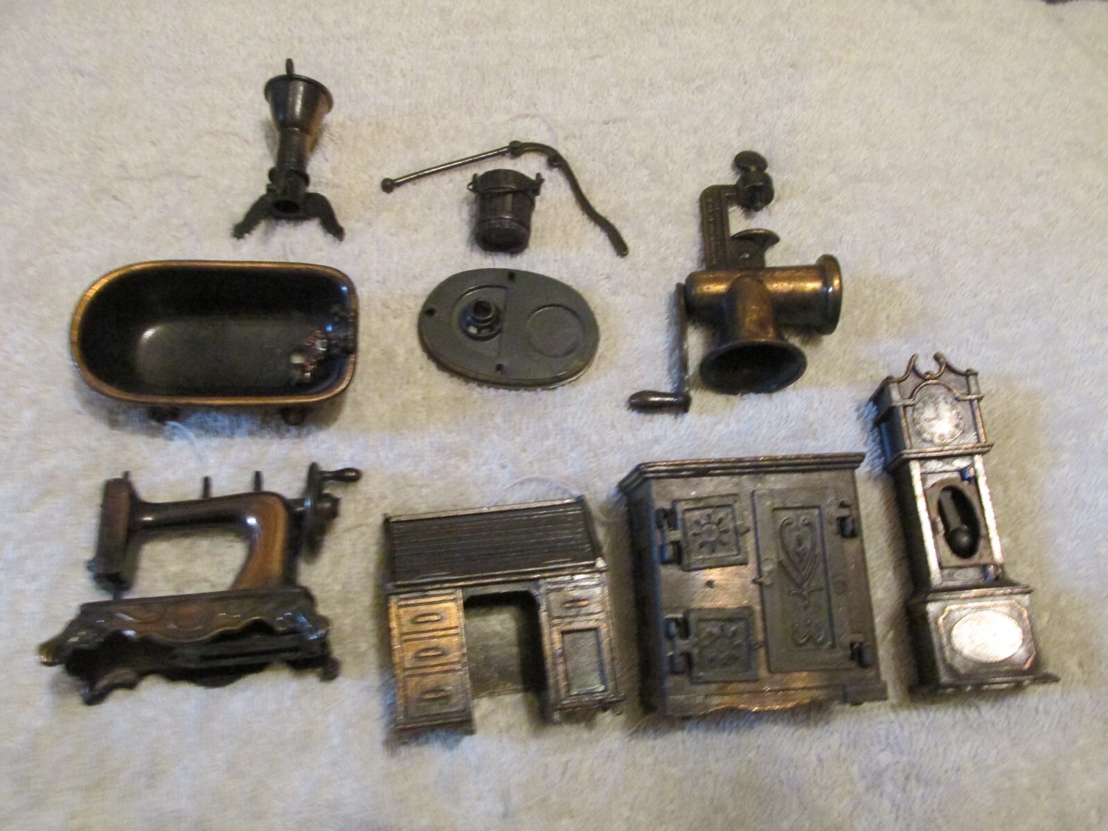 Durham Industries Metal Miniatures Lot Vintage Doll House Fu